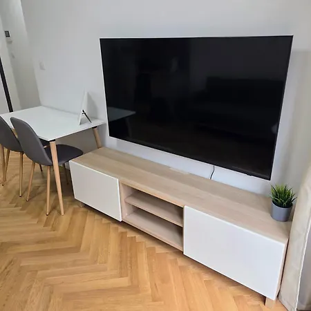Stylish In Center Μπρατισλάβα